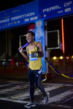 Runner Photo 1543205