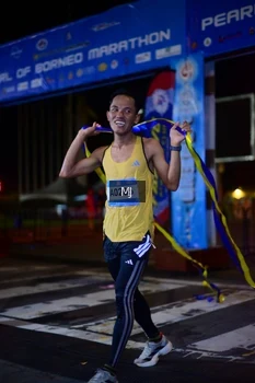 Runner Photo 1543208