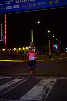 Runner Photo 1543252