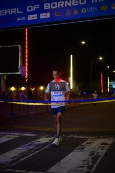 Runner Photo 1543323