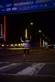 Runner Photo 1543353