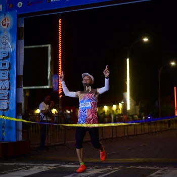 Runner Photo 1543358
