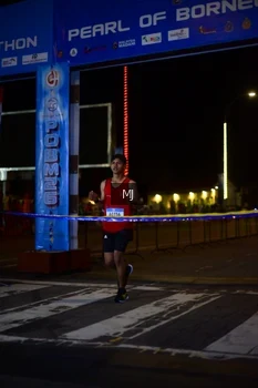 Runner Photo 1543386