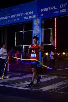 Runner Photo 1543388