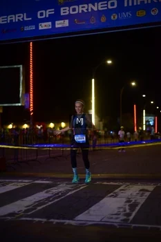 Runner Photo 1543408