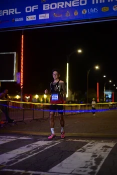 Runner Photo 1543558