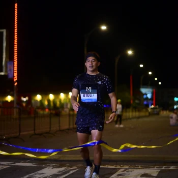 Runner Photo 1543565