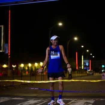 Runner Photo 1543617