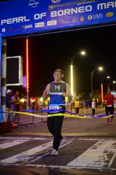 Runner Photo 1543795