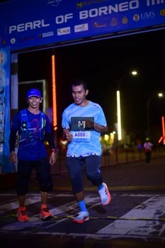 Runner Photo 1543983