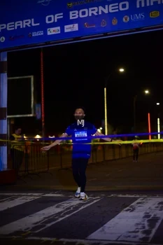 Runner Photo 1544041