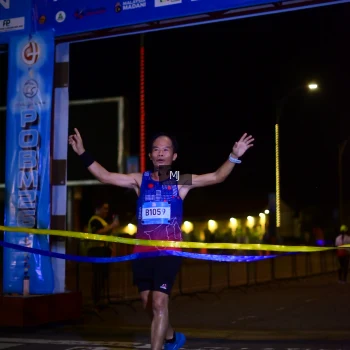 Runner Photo 1544044