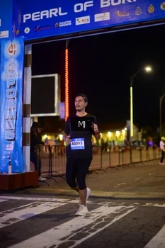 Runner Photo 1544267
