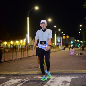Runner Photo 1544281