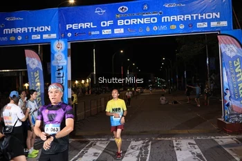 Runner Photo 1544373