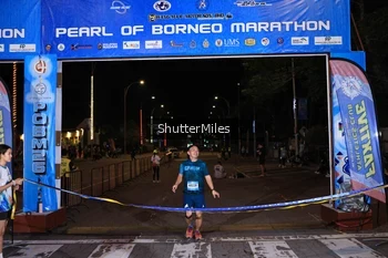 Runner Photo 1544375