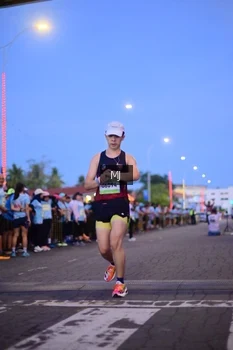 Runner Photo 1544881