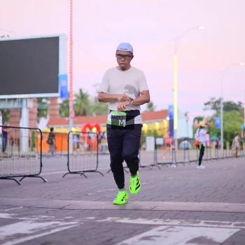 Runner Photo 1545164