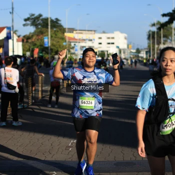 Runner Photo 1545173
