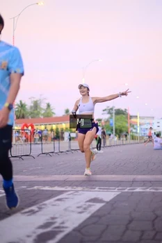 Runner Photo 1545177