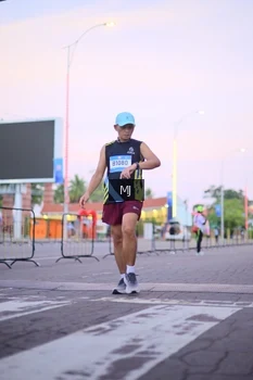 Runner Photo 1545223