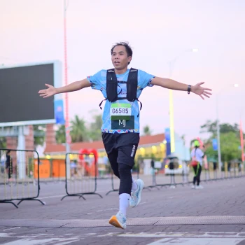 Runner Photo 1545244