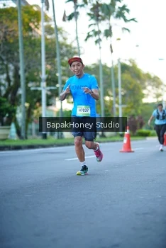 Runner Photo 1545407