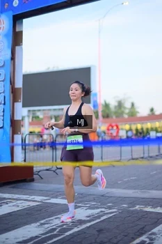 Runner Photo 1545458