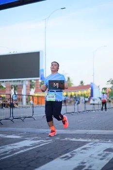 Runner Photo 1545467