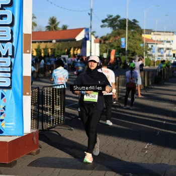 Runner Photo 1545469