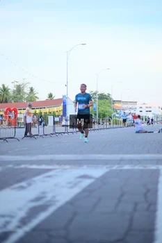 Runner Photo 1545494