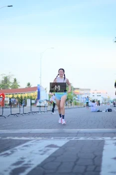 Runner Photo 1545525