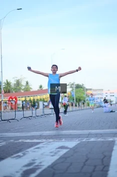 Runner Photo 1545539