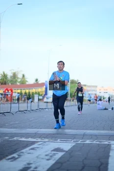 Runner Photo 1545606