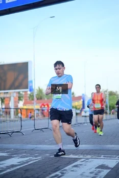 Runner Photo 1545611