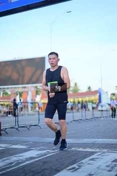 Runner Photo 1545636