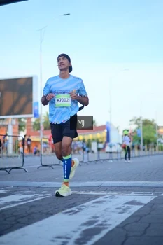 Runner Photo 1545647