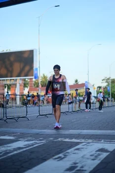 Runner Photo 1545686
