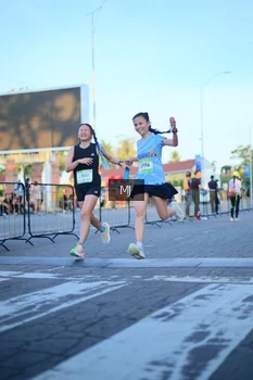 Runner Photo 1545869