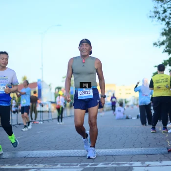 Runner Photo 1545877