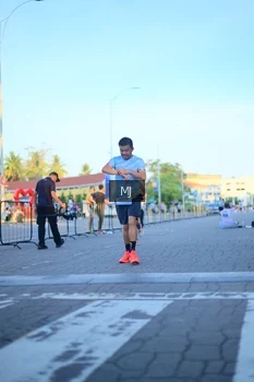 Runner Photo 1545898