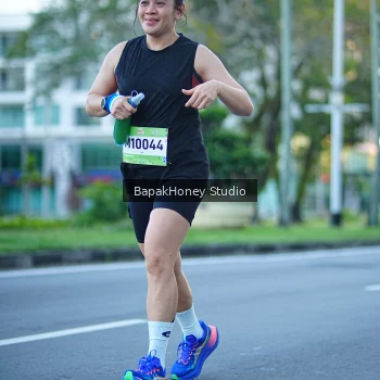 Runner Photo 1546083