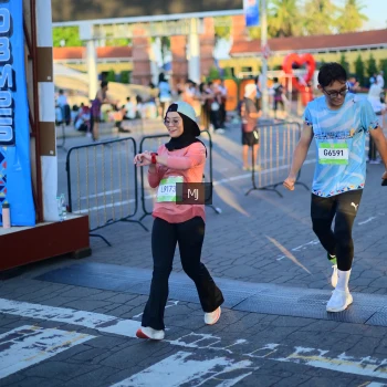 Runner Photo 1546183