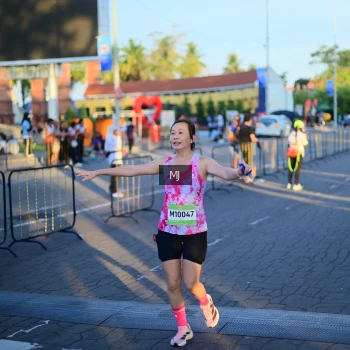 Runner Photo 1546233
