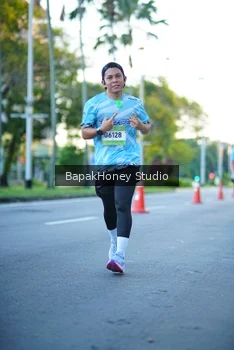 Runner Photo 1546234