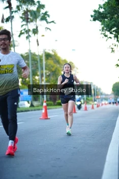 Runner Photo 1546265