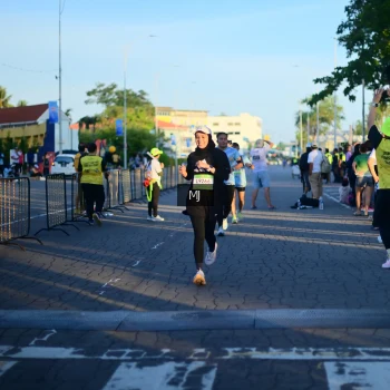 Runner Photo 1546271