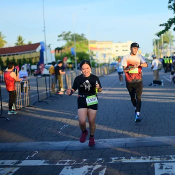 Runner Photo 1546281
