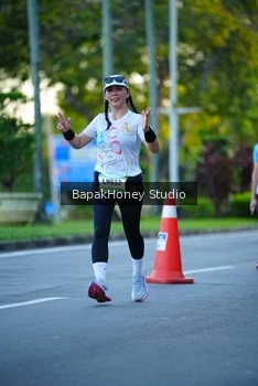 Runner Photo 1546311