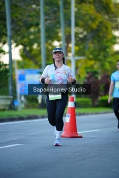 Runner Photo 1546317
